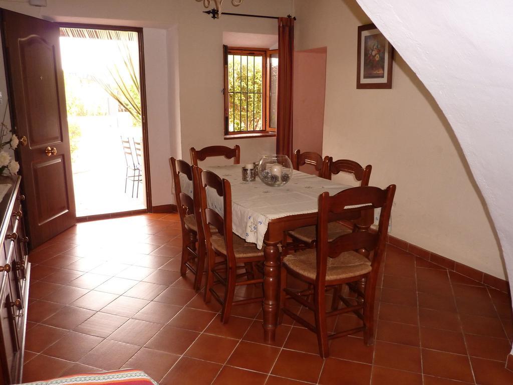 Belvilla By Oyo Casa La Palmera Villanueva de la Concepcion Bagian luar foto