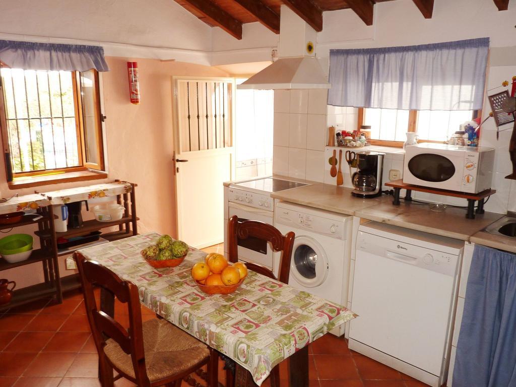 Belvilla By Oyo Casa La Palmera Villanueva de la Concepcion Bagian luar foto